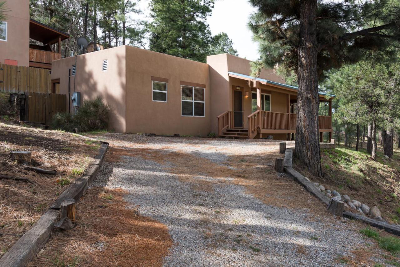 Oso Blanco Ruidoso Exterior foto
